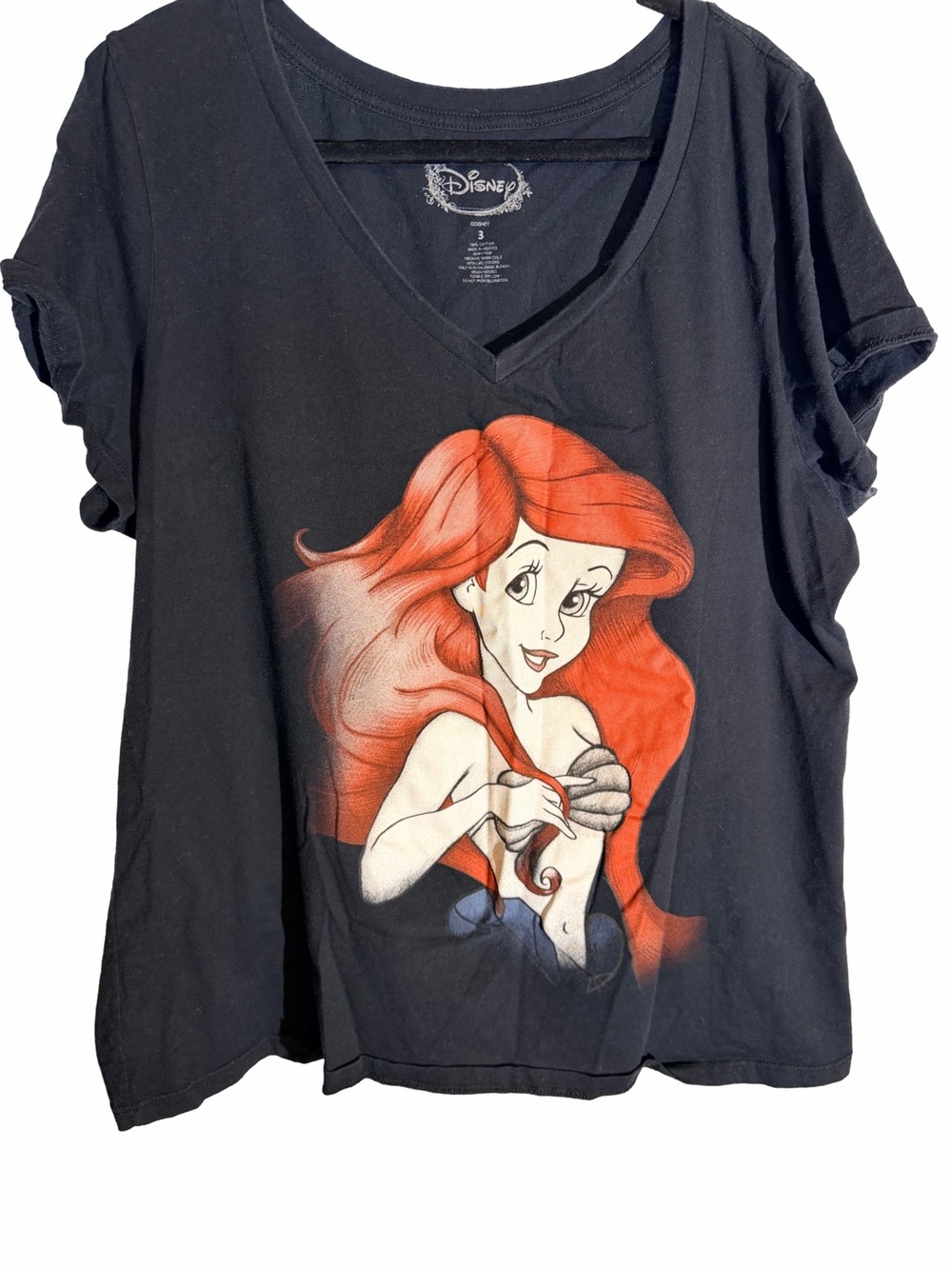 Disney Ariel The Little Mermaid Graphic V-Neck T-Shirt – Women’s Size 3 – Black
